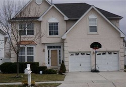 Pre-foreclosure in  LAWRENCE LN Blackwood, NJ 08012