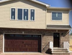 Pre-foreclosure in  ORCHARD ST Elmwood Park, NJ 07407