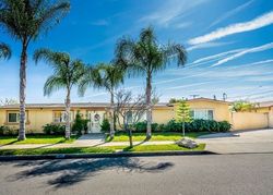 Pre-foreclosure Listing in W 6TH ST AZUSA, CA 91702