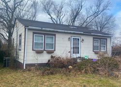 Pre-foreclosure Listing in BRINDLETOWN RD NEW EGYPT, NJ 08533