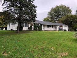 Pre-foreclosure Listing in E WRIGHT AVE WATERLOO, NY 13165