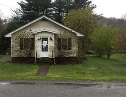 Pre-foreclosure Listing in RIVER RD TAMAQUA, PA 18252