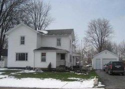 Pre-foreclosure Listing in AKRON RD LOCKPORT, NY 14094