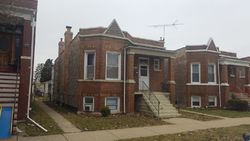 Pre-foreclosure Listing in S 57TH CT CICERO, IL 60804