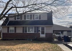 Pre-foreclosure Listing in ALLEN PL BELFORD, NJ 07718