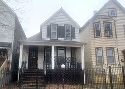 Pre-foreclosure in  S MAY ST Chicago, IL 60609