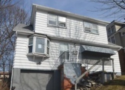  Reyburn Rd, Cleveland OH