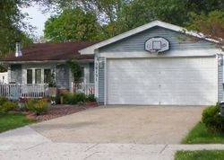 Pre-foreclosure in  S GREENFIELD LN Frankfort, IL 60423