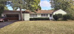 Pre-foreclosure in  HARRINGTON AVE Rockford, IL 61103