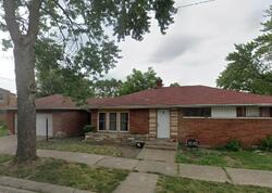Pre-foreclosure in  W 146TH ST Riverdale, IL 60827