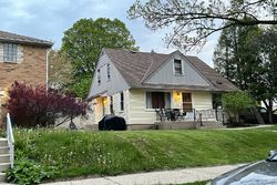 Pre-foreclosure in  S 38TH ST Milwaukee, WI 53215