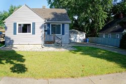Pre-foreclosure in  S 87TH ST Milwaukee, WI 53228