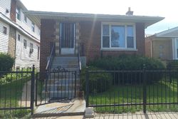 Pre-foreclosure in  S MAY ST Chicago, IL 60643