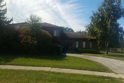 Pre-foreclosure Listing in E 194TH ST GLENWOOD, IL 60425