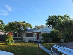 Pre-foreclosure in  23RD AVE N Saint Petersburg, FL 33713