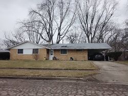 Pre-foreclosure in  DUNCAN CT Dayton, OH 45426