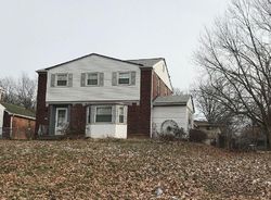 Pre-foreclosure in  ELBROOK AVE Cincinnati, OH 45237