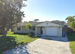 Pre-foreclosure in  CITADEL RD Venice, FL 34293