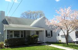 Pre-foreclosure in  FAIRLAWN AVE Peekskill, NY 10566