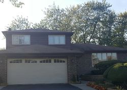 Pre-foreclosure Listing in SYCAMORE AVE COUNTRY CLUB HILLS, IL 60478