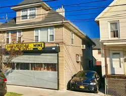 Pre-foreclosure in  HENDERSON AVE Staten Island, NY 10310