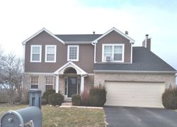 Pre-foreclosure in  MCKENZIE CT Lake Villa, IL 60046