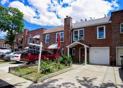 Pre-foreclosure Listing in 115TH ST SOUTH OZONE PARK, NY 11420