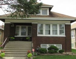Pre-foreclosure in  CUYLER AVE Berwyn, IL 60402