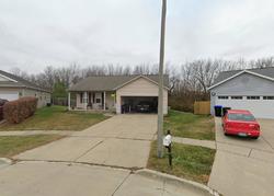 Pre-foreclosure Listing in FULLER CT BLOOMINGTON, IL 61705