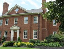 Pre-foreclosure in  LAMBTON PARK RD New Albany, OH 43054