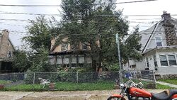 Pre-foreclosure in  S MADISON AVE Upper Darby, PA 19082