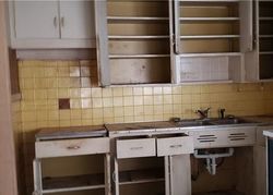 Pre-foreclosure in  48TH ST S Saint Petersburg, FL 33711
