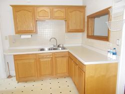 Pre-foreclosure in  BENTON ST Rockford, IL 61107
