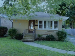 Pre-foreclosure in  CLAYTON AVE Hillside, IL 60162