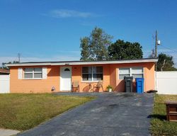 Pre-foreclosure in  W PARIS ST Tampa, FL 33634