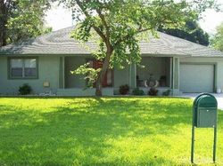 Pre-foreclosure in  N 10TH ST Tampa, FL 33604