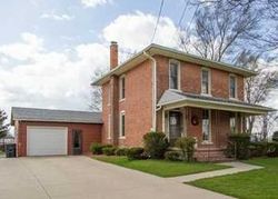 Pre-foreclosure Listing in N ADRIAN ST LYONS, OH 43533