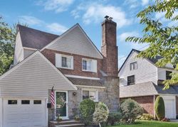 Pre-foreclosure in  CLAYTON AVE Floral Park, NY 11001