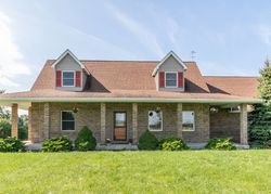 Pre-foreclosure in  S MCKINLEY WOODS RD Channahon, IL 60410