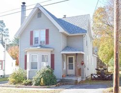 Pre-foreclosure Listing in MEADOW ST GLOVERSVILLE, NY 12078