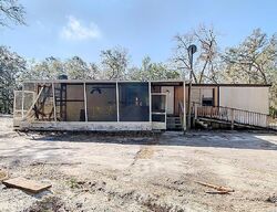 Pre-foreclosure in  SW 116TH PL Webster, FL 33597