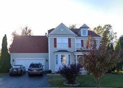 Pre-foreclosure in  W CAMBRIA DR Round Lake, IL 60073