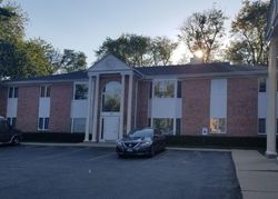 Pre-foreclosure Listing in N MILWAUKEE AVE APT 6D LIBERTYVILLE, IL 60048
