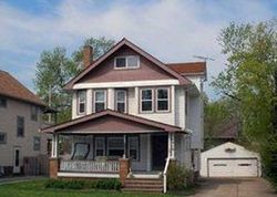 Pre-foreclosure Listing in LINCOLN AVE LAKEWOOD, OH 44107