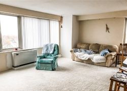 Pre-foreclosure Listing in EDGEWATER DR APT 1510 LAKEWOOD, OH 44107