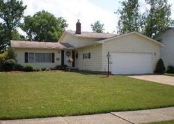 Pre-foreclosure in  WOODBURY HILLS DR Cleveland, OH 44134