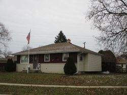 Pre-foreclosure in  N 75TH ST Milwaukee, WI 53223