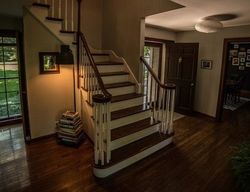 Pre-foreclosure in  HOMEWARD HILL DR Saint Charles, IL 60175