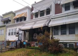 Pre-foreclosure in  JACKSON AVE Darby, PA 19023