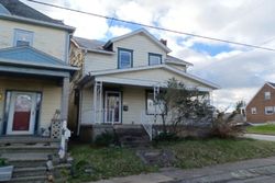 Pre-foreclosure in  BAYNE ST Mckeesport, PA 15132